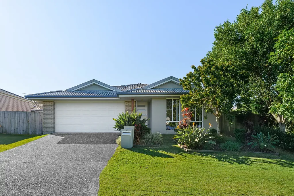 4 Rosewood Street, Pimpama, QLD 4209