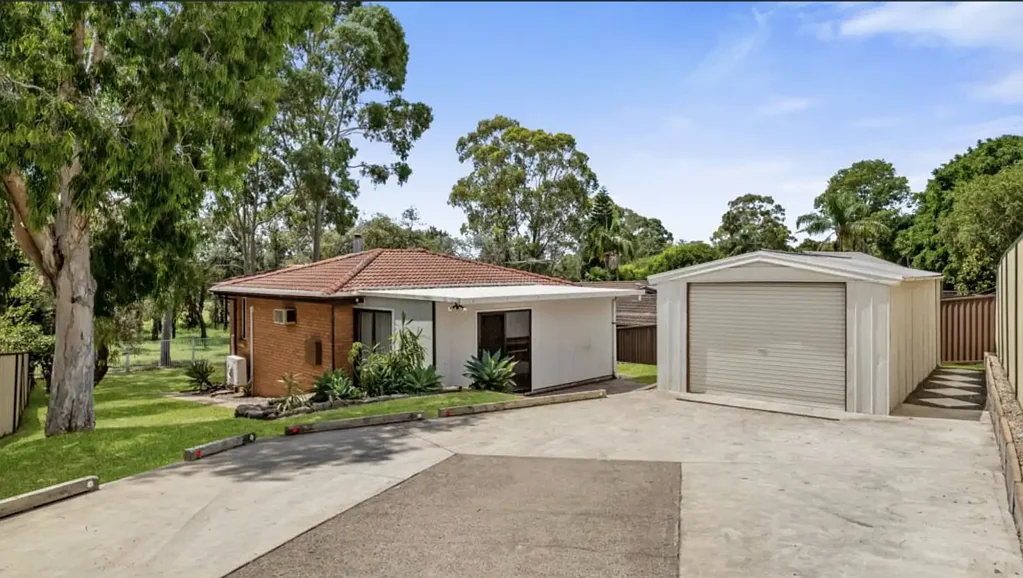 Eschol Park 3Zimmer Backing Onto Nature - Peaceful Living with Endless Green Views