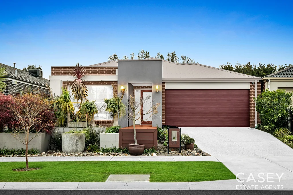 28 Crepe Avenue, Cranbourne West, VIC 3977