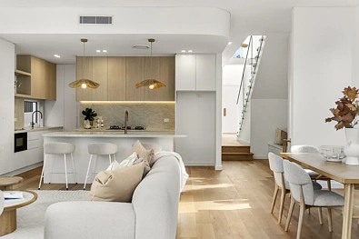 Caringbah South 5 Slaapkamer Premium Family Living - Free Standing Style Duplex