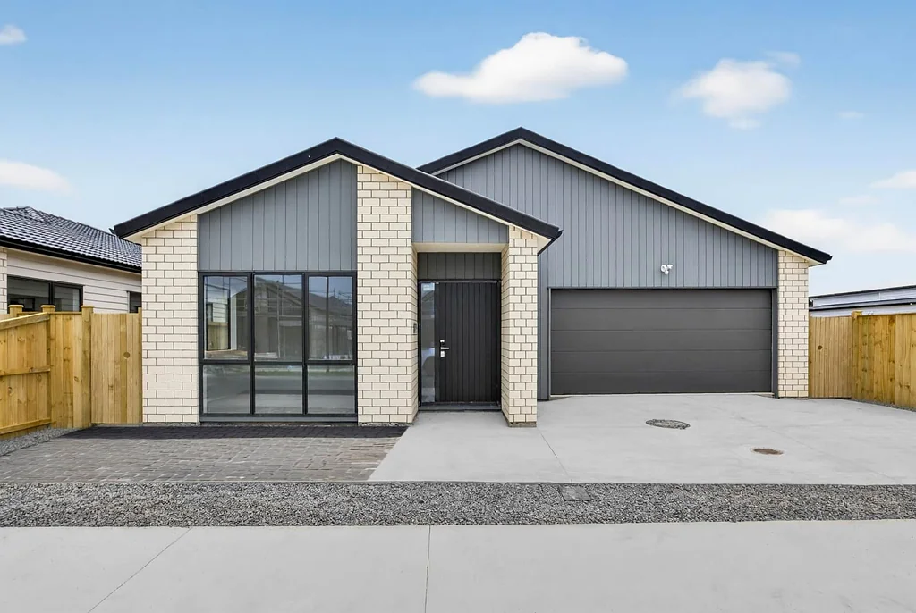 Opaheke 4房  Low-Maintenance, Modern Living