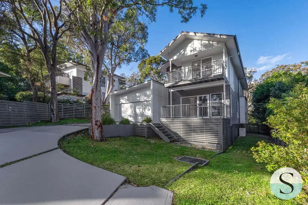 136 Jetty Point Drive, Murrays Beach, NSW 2281