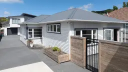 7B Romney Square, Tawa