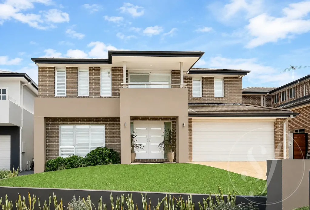 Prestigious Duncraig Estate Residence with Four Private Ensuites