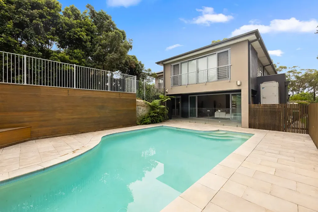 Private Family Retreat with Pool & Natural Surrounds