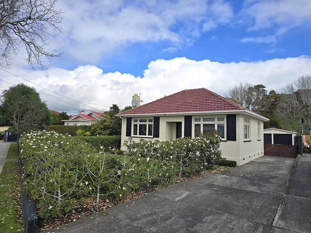 Wanganui Central 2ਬੈੱਡਰੂਮ Easy Living Opportunity