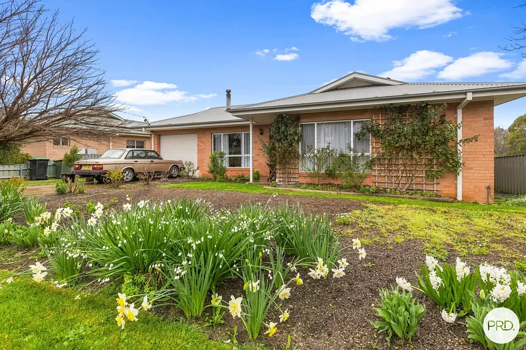 Tumbarumba 4 Bedroom Your Forever Home Awaits