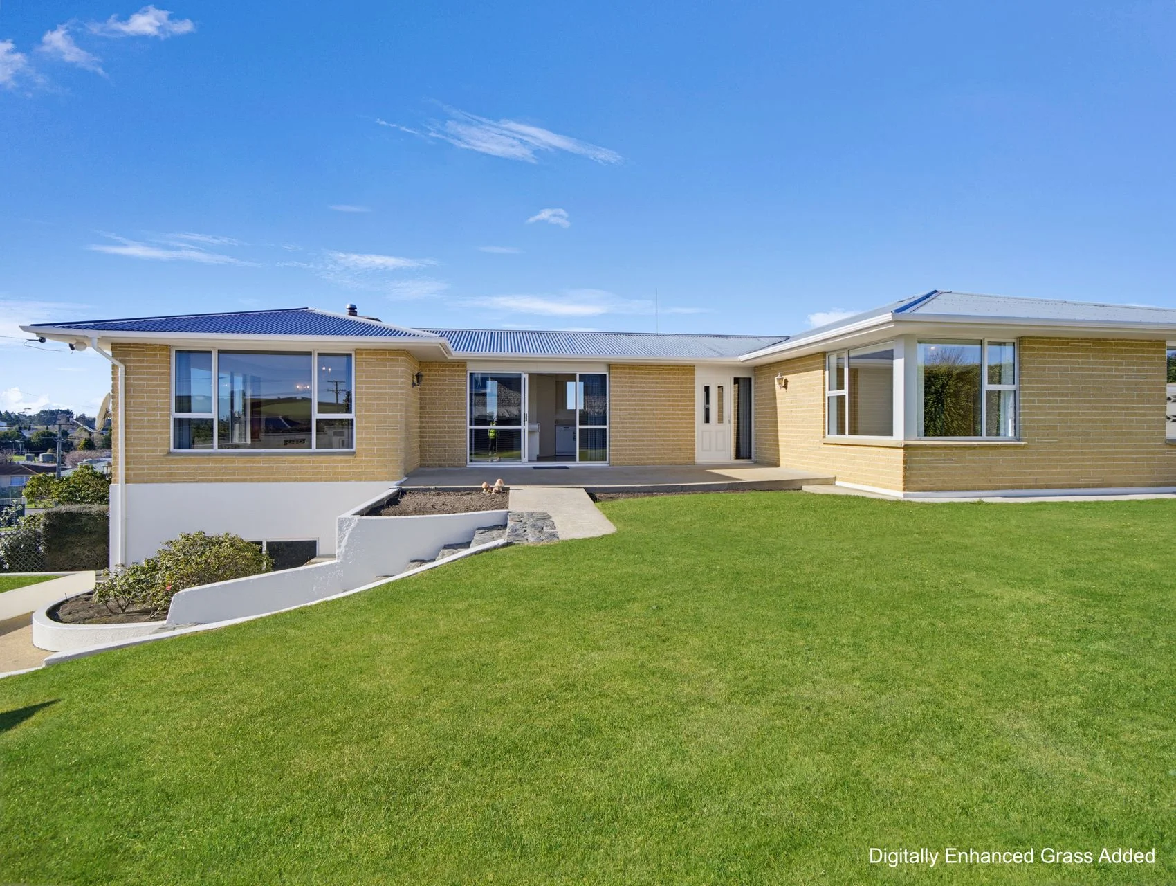 Weston 3Kwarto Immaculate, Sunny, Spacious and Double Glazed