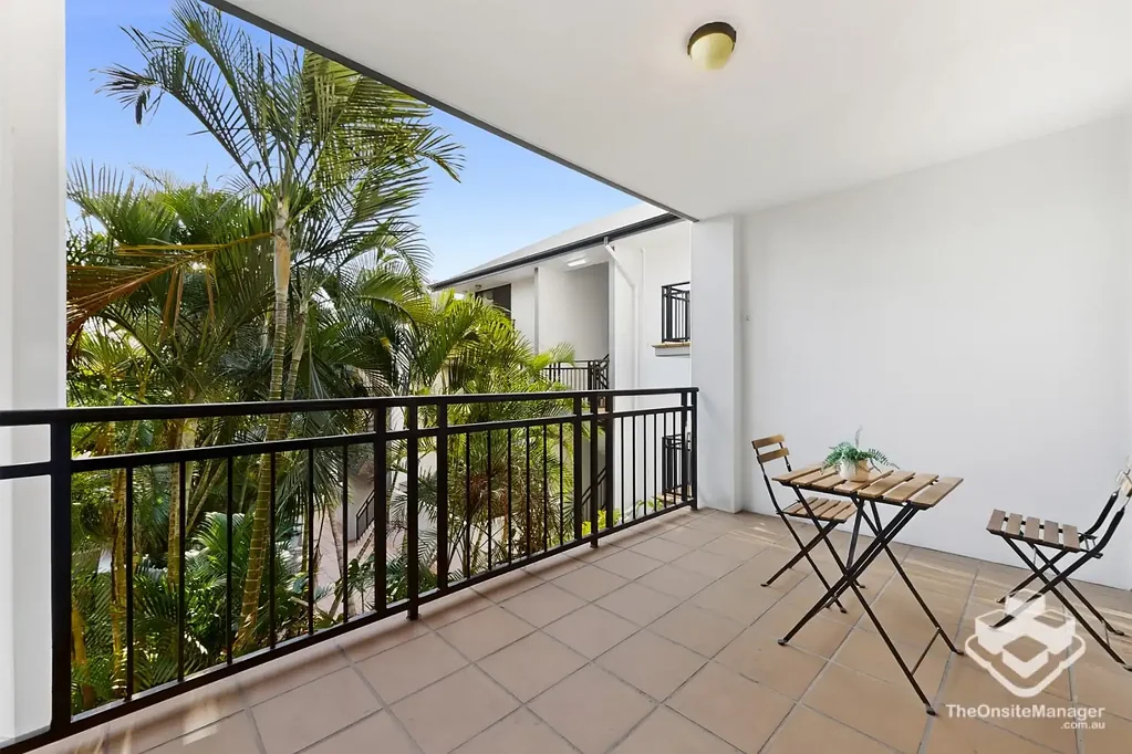 Spring Hill 1 Bedroom Tropical Retreat in City Centre