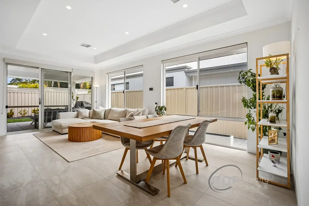 93 Bungaree Road, Wilson, WA 6107