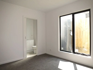 2 Aston Place, Bayswater, VIC 3153, 2 slaapkamers, 2 badkamers, Townhouse