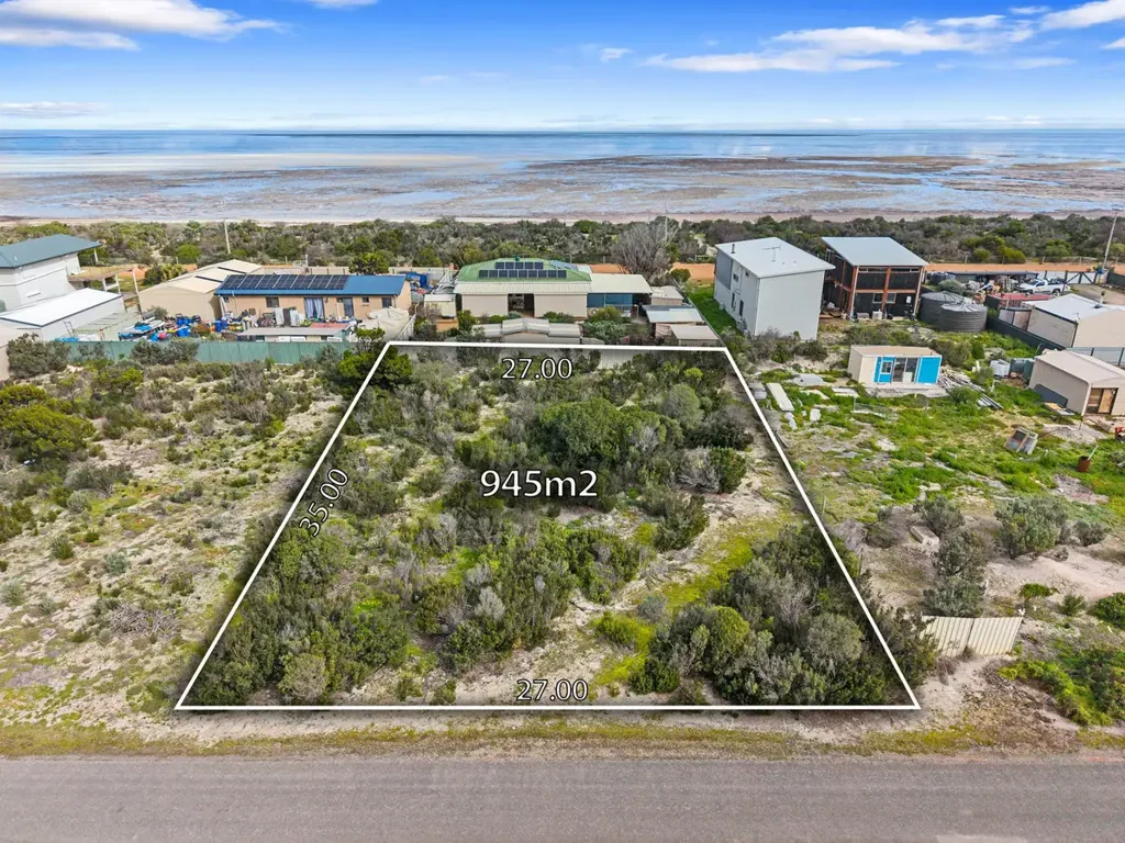Thompson Beach  Your New Lifestyle Awaits!