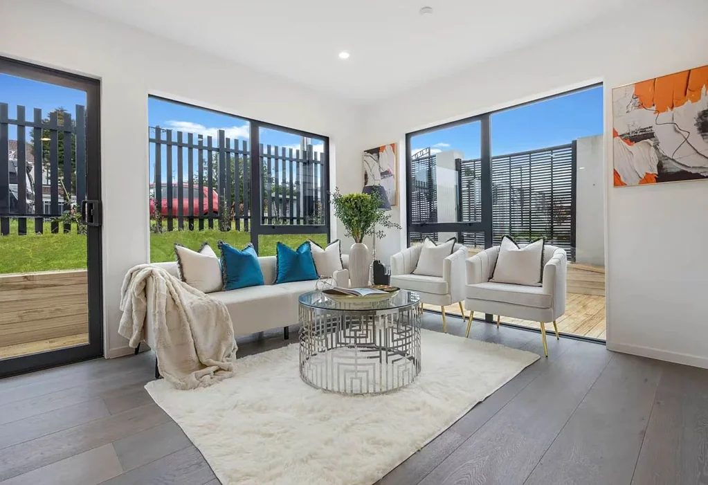 Mount Roskill 4 Bedroom LUCKY LAST TO SELL IN THE BLOCK!