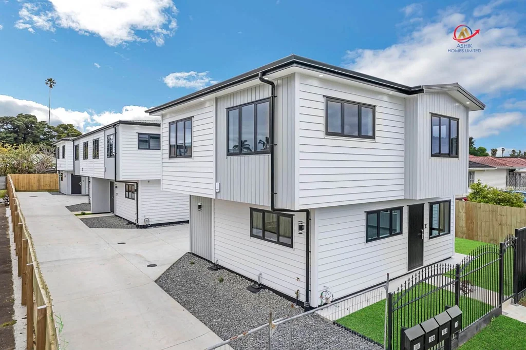 Mangere East 4ਬੈੱਡਰੂਮ Your 4-Bedroom Dream Home Awaits in Mangere East!