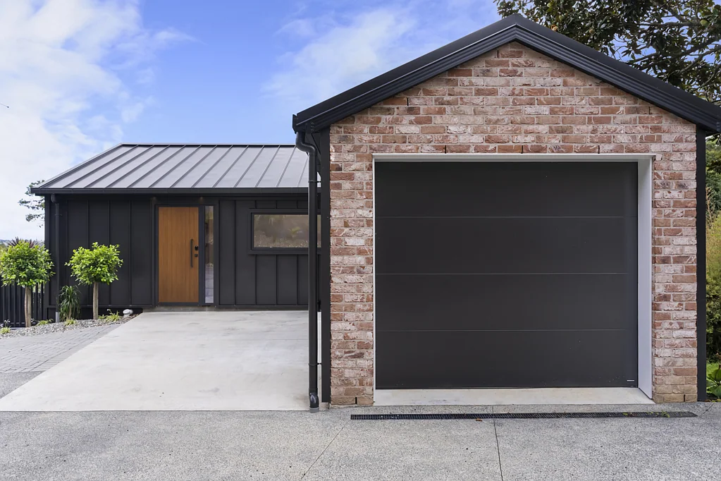 2/177 Browns Bay Road, Browns Bay, North Shore City, Auckland