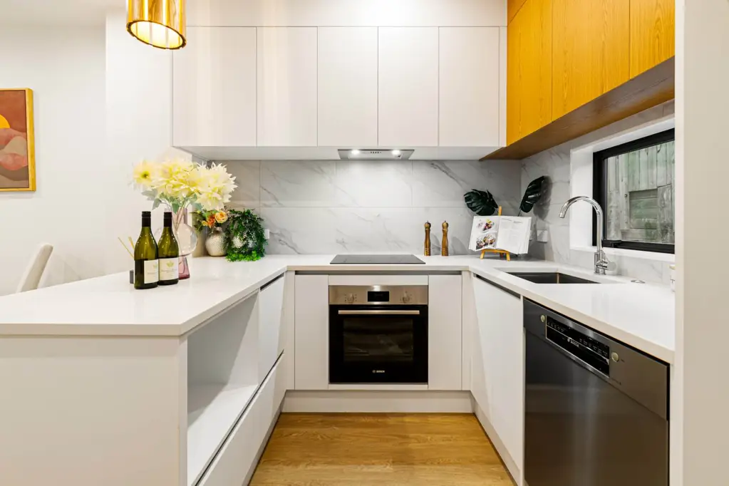 Pakuranga Heights 2房  HURRY TO MAKE ME YOURS! I'M FREEHOLD & BRAND-NEW