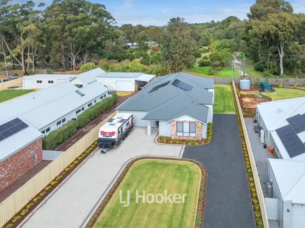 Dunsborough 5房  Room To Dream. Space To Grow.