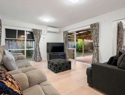 34 Farmdale Court, Flat Bush, Manukau City, Auckland, 4部屋, 2バスルーム, House