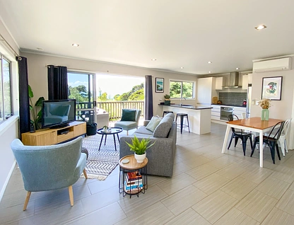 33 Whaanga Road, Raglan, 2 ਕਮਰੇ, 1 ਬਾਥਰੂਮ, House