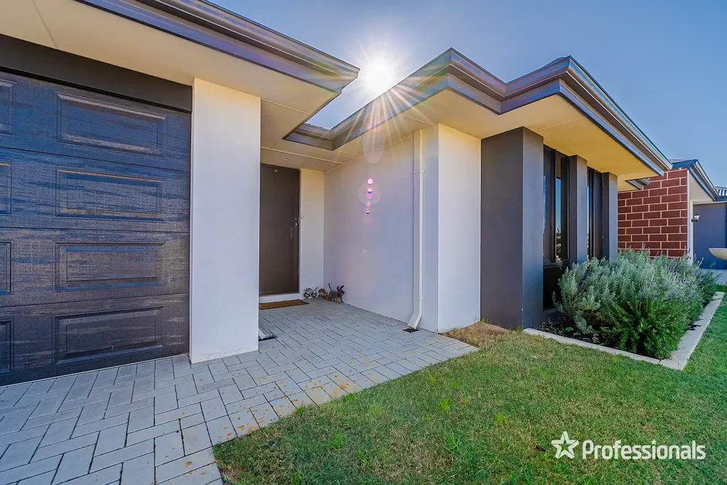 20 Landor Street, South Yunderup, WA 6208