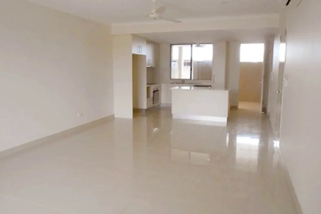 🏡 Spacious Living with Pool Access in Millner!