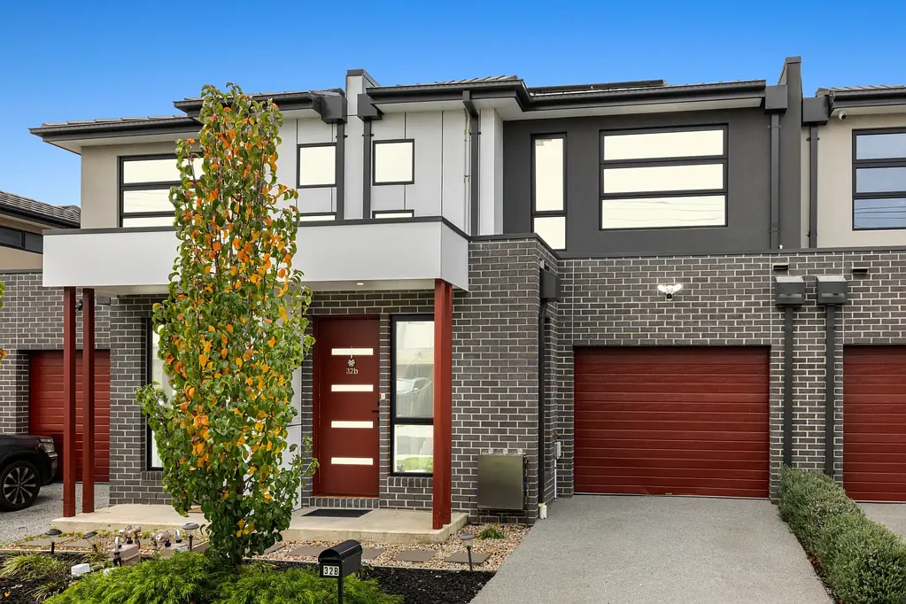 Clayton South 4 Slaapkamer Stylish Living, Family Appeal