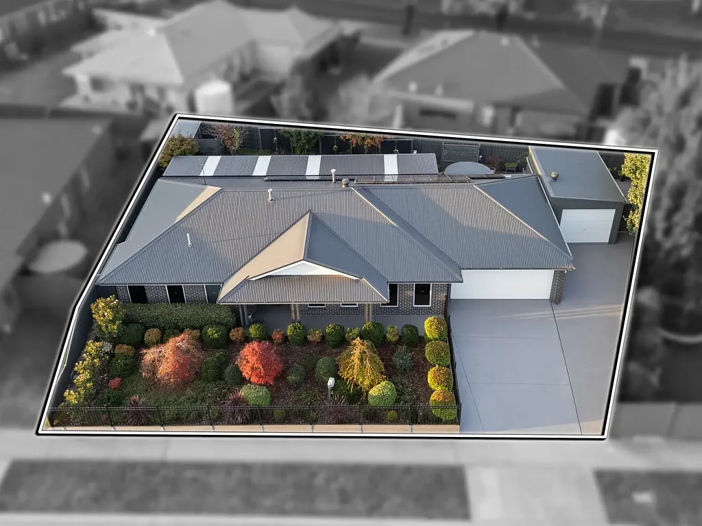 Bairnsdale 3房  8 Monash Terrace, Bairnsdale - Where Modern Comfort Meets Thoughtful Design