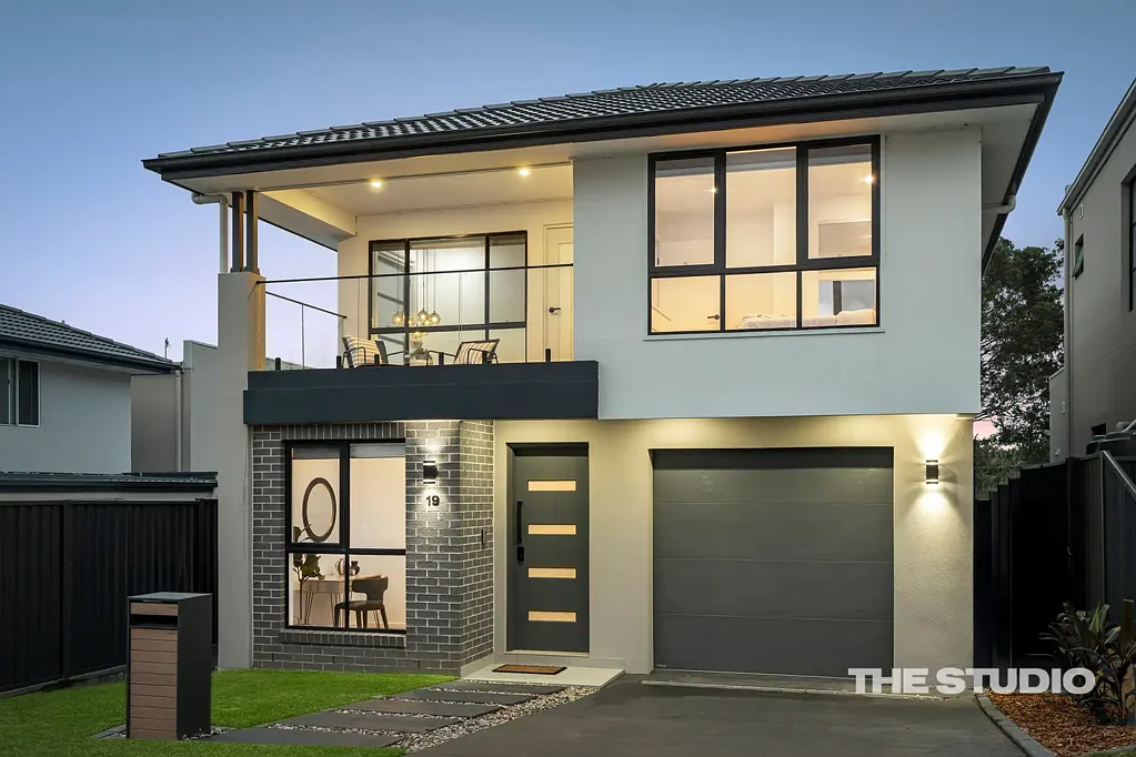 Rouse Hill 4ਬੈੱਡਰੂਮ Near-New Stylish Family Living with Seamless Indoor–Outdoor Flow | Less than one year old