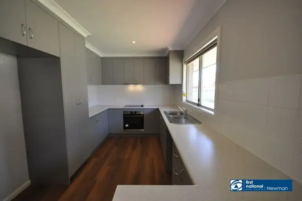 Newman 3Habitaciones CORPORATE TENANT - EXCELLENT PROPERTY