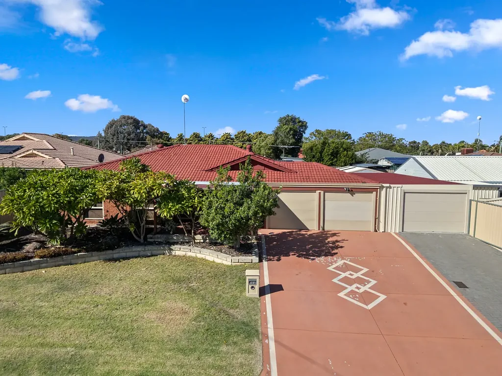 17 Bothe Court, Seville Grove, WA 6112