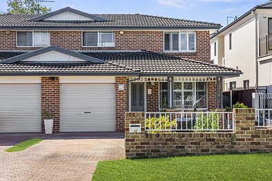 Merrylands 4房 宽敞四卧联排 365㎡私享庭院 便捷T-Way近学园 FABULOUS INTERNAL AND EXTERNAL SPACES - OPEN TO VIEW SAT 16/05/2026 @ 12-12.30PM