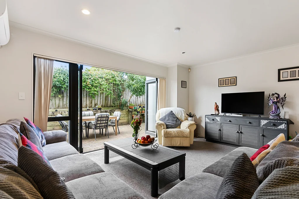 3/102 Greenhithe Road, Greenhithe, North Shore City, Auckland