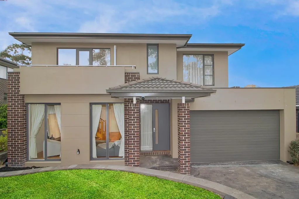Doncaster 3બેડરૂમ Refined Family Living in a Peaceful Doncaster Pocket (Land: 297sqm)