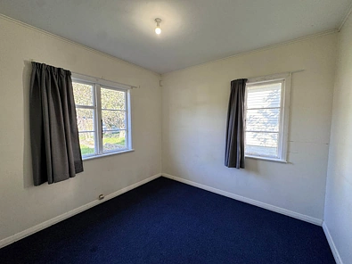 2-Bedroom Family Home in the Heart of Mt Roskill!