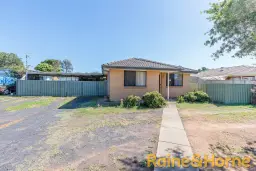 1 SILKWOOD CL, Dubbo