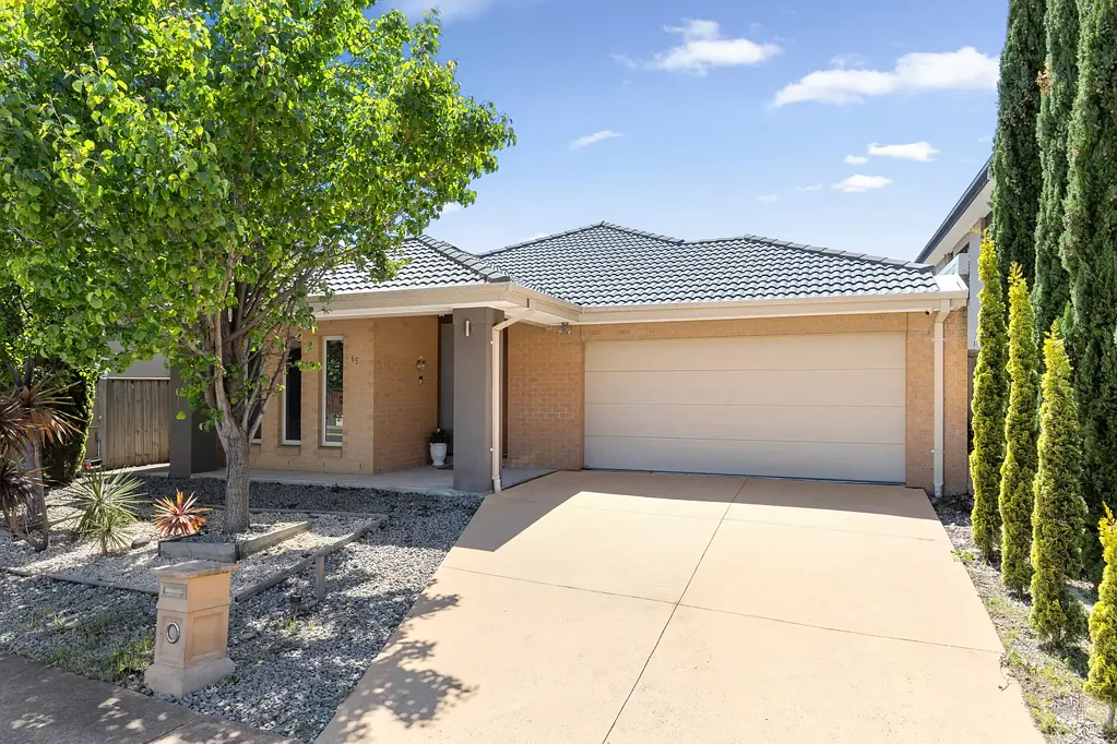 Designer Living With Luxurious Finishes.