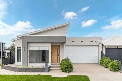 Mickleham 4chambre Nearly New Family Living in a Thriving Location!