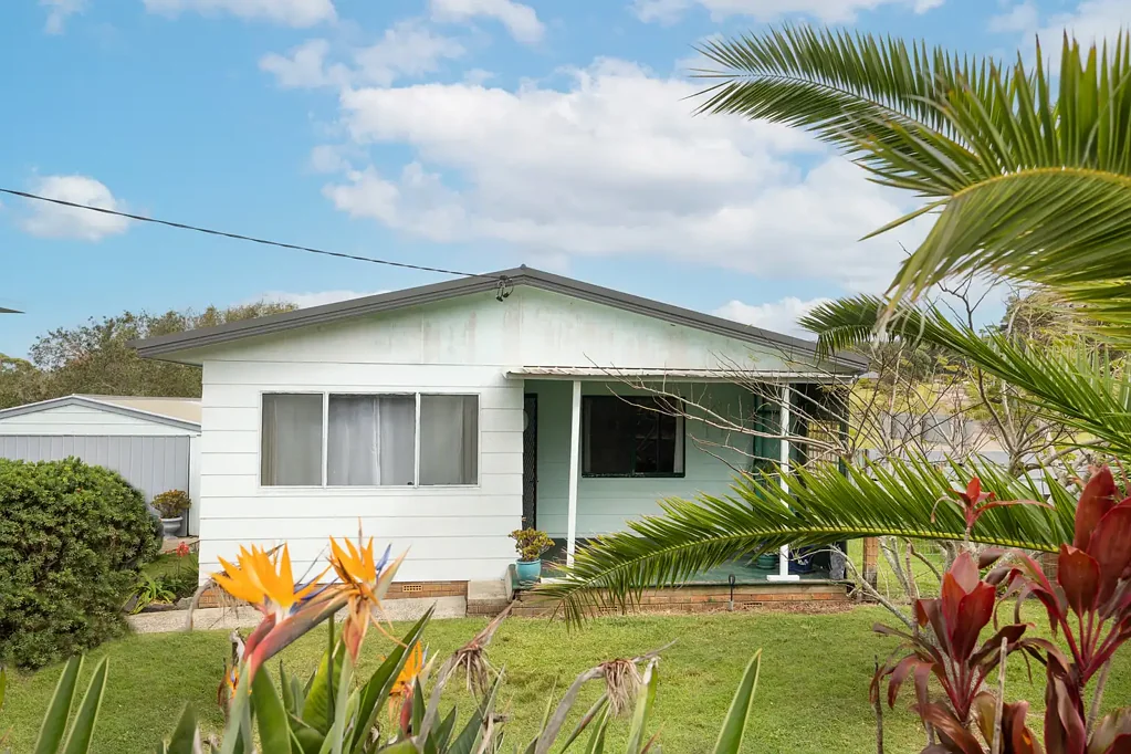 1 Merry Street, Kioloa, NSW 2539