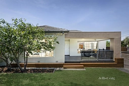 12 Macdonald Avenue, Altona North