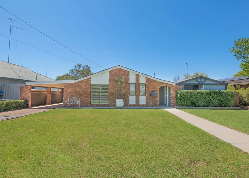 29 Perseverance Street, West Wyalong, NSW 2671