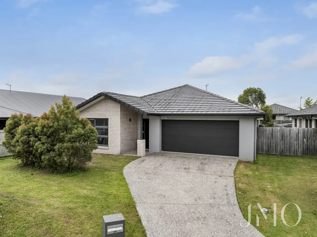 16 Woodland Court, Ormeau, QLD 4208