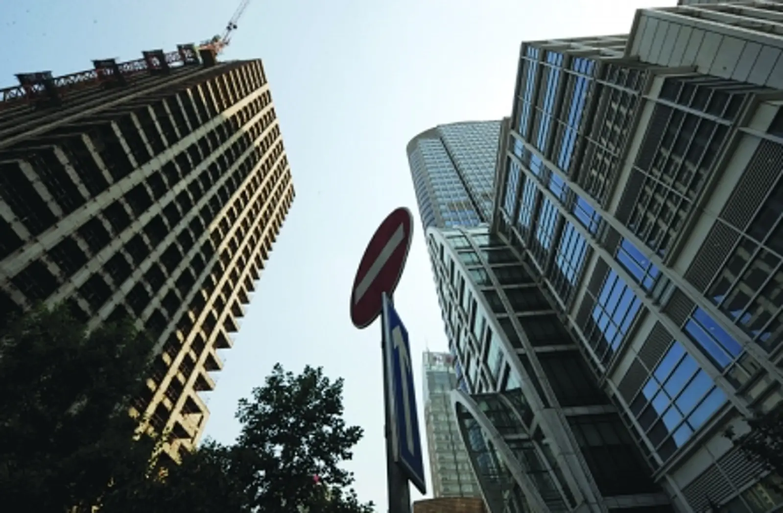 为解资金之渴 中国房地产公司将举债潮引向海外