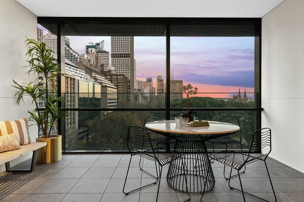 Sydney 2બેડરૂમ Oversized two bed plus study parkside apartment