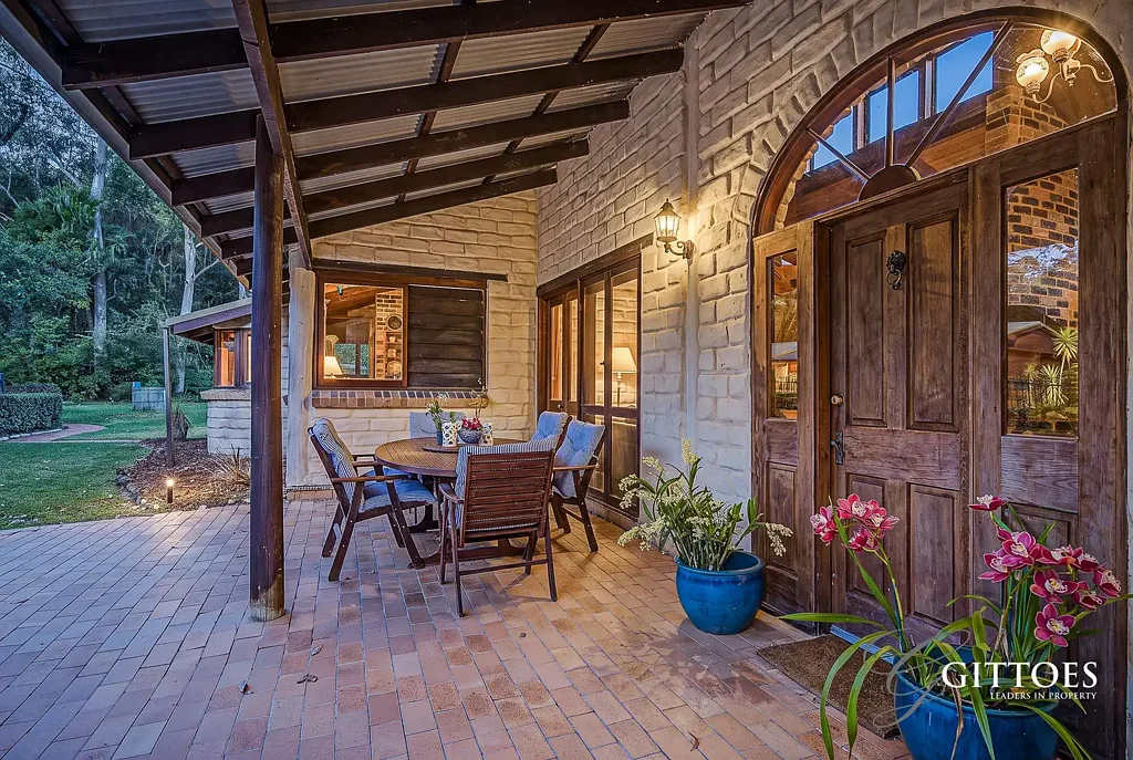 Holgate 4 Bedroom North facing, Character-filled Home on Acres with Opportunity