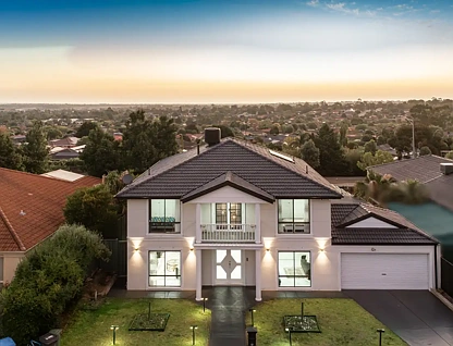 127 Montbrae Circuit, Narre Warren North, South East Melbourne, 5 habitaciones, 2 baños, House