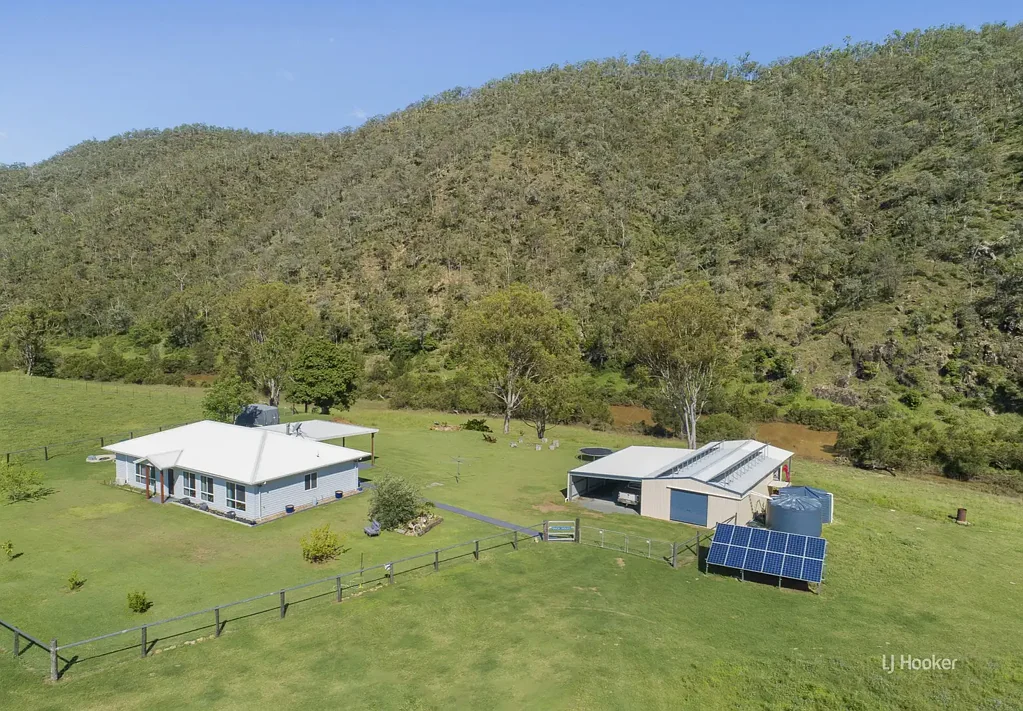 Colinton 3 Bedroom Ultimate Rural Escape on 305 acres