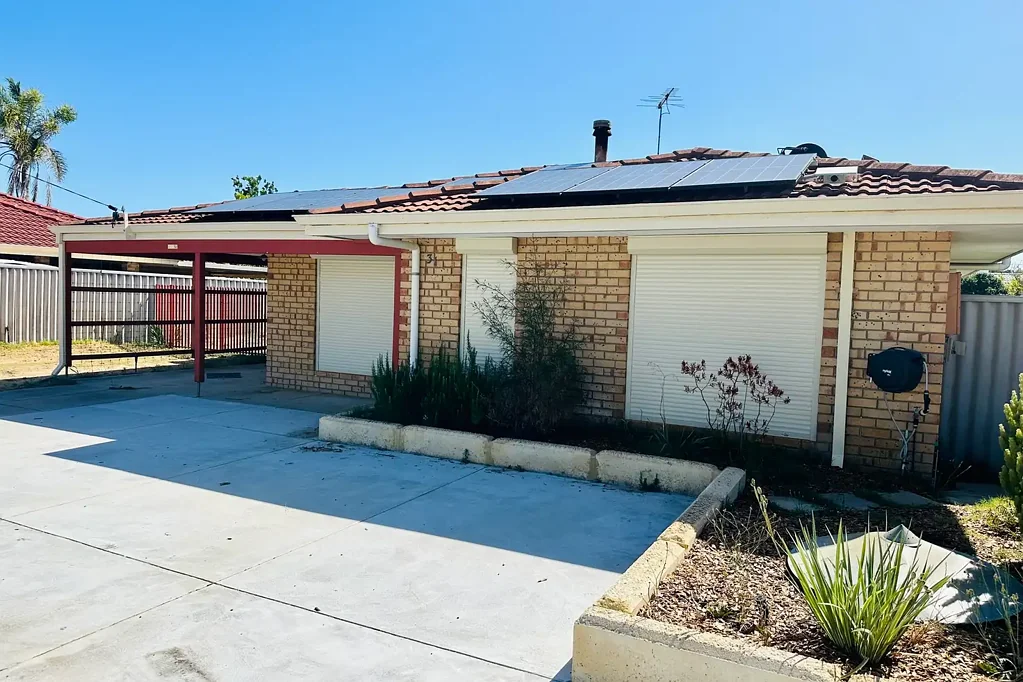 For Rent: 31 Colville Street, Waikiki – Ideal Family Home in a Prime Location!
