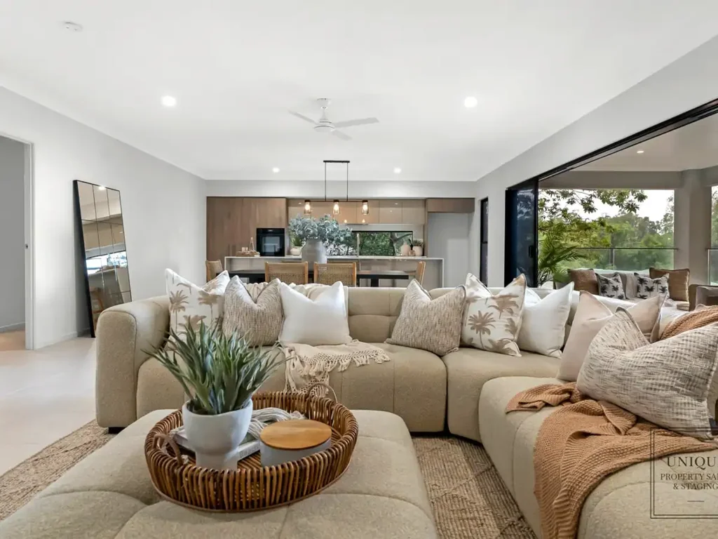 Bentley Park 4બેડરૂમ BRAND NEW - With mountain views