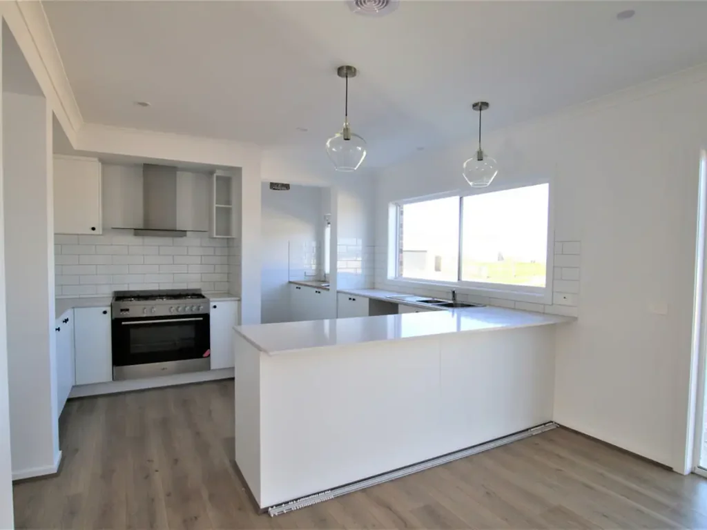 BRAND NEW HOME IN HOPKINS HEIGHTS ESTATE