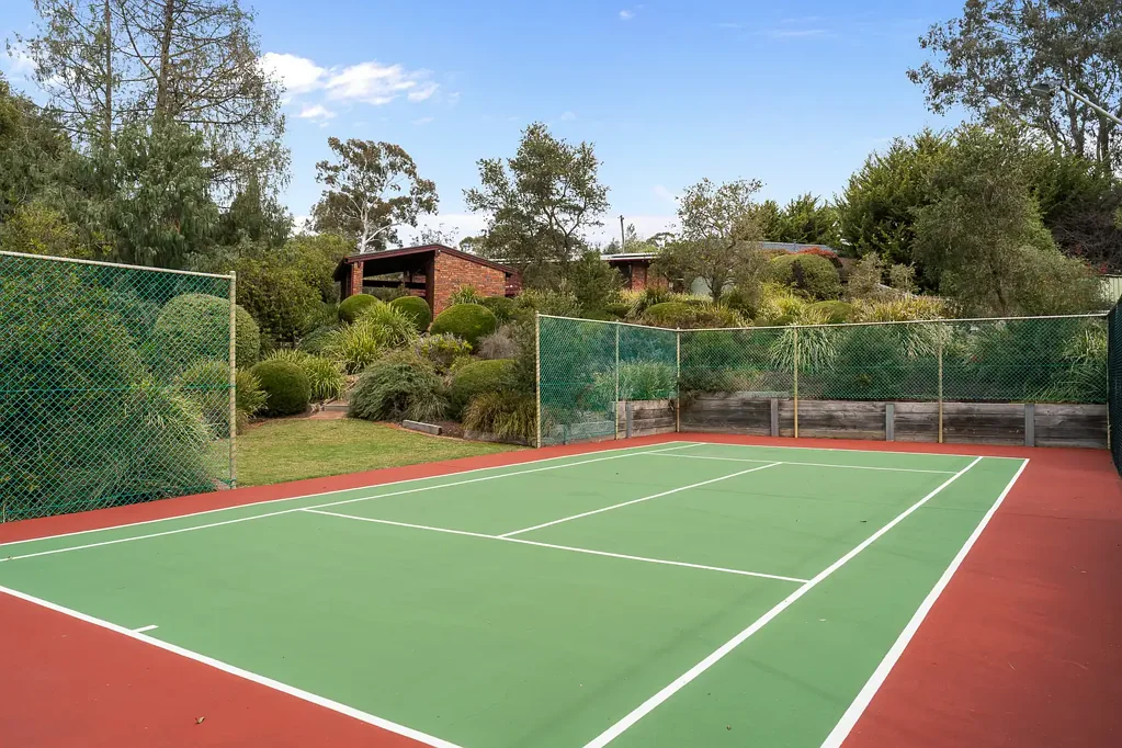 25 Rokewood Avenue, Belair, SA 5052
